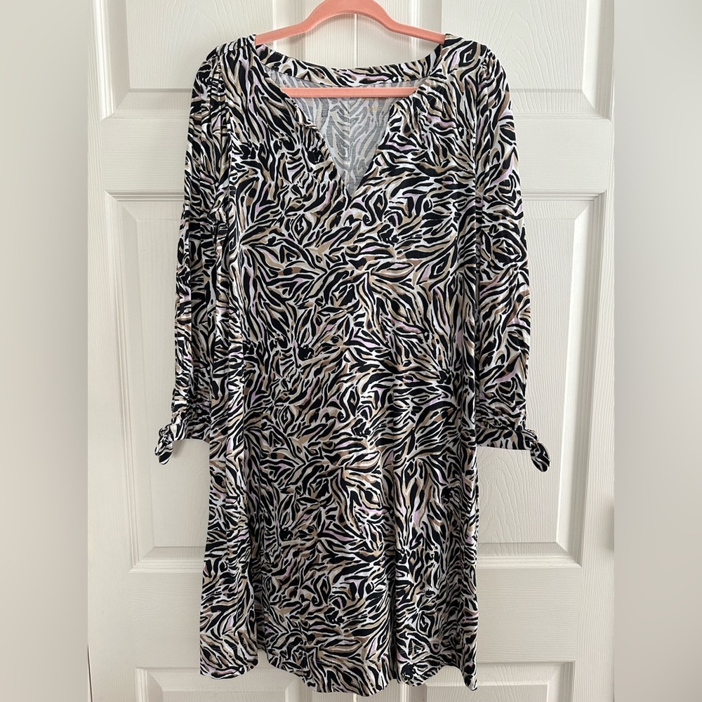 Lilly Pulitzer Elegant Black and White Patterned Dress